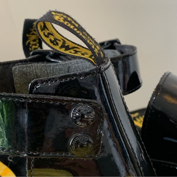 ⭐️SALE⭐️ Dr Martens Clarissa II Women’s Gladiator Sandals - Picture 10 of 16